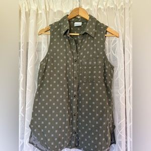 Columbia olive green sleeveless button down top M